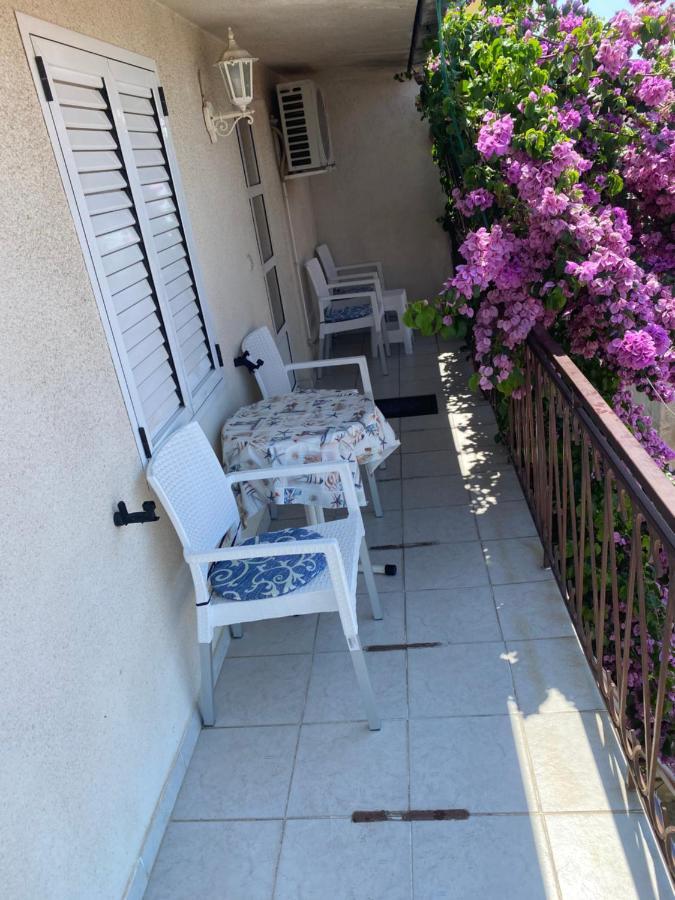 Appartement Ivo Prgomet à Makarska Extérieur photo