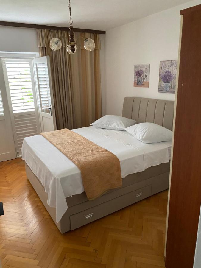 Appartement Ivo Prgomet à Makarska Extérieur photo